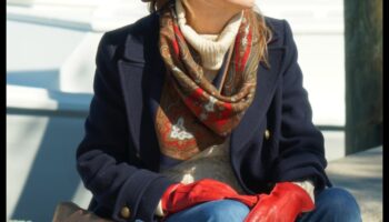 الكلاسيكيات المعاصرة: ملابس حديثة ذات جاذبية خالدة