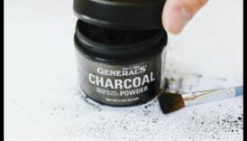 الصياغة باستخدام مسحوق الفحم: تحقيق تأثيرات فريدة ودقيقة